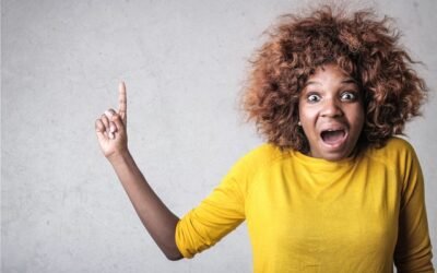 8 refranes en inglés y su equivalente en español.